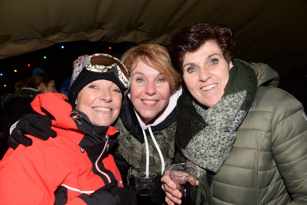 ../Images/Apres ski feest Drinkebroeders 167.jpg